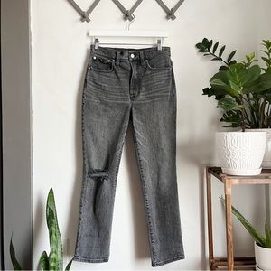 Madewell The Perfect Vintage Jean in Connell Wash: Ripped Edition